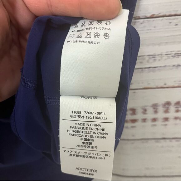 Arc’teryx Phase Crewneck Base Layer Active Tee Mens XL Blue Purple READ FLAW - Picture 5 of 6